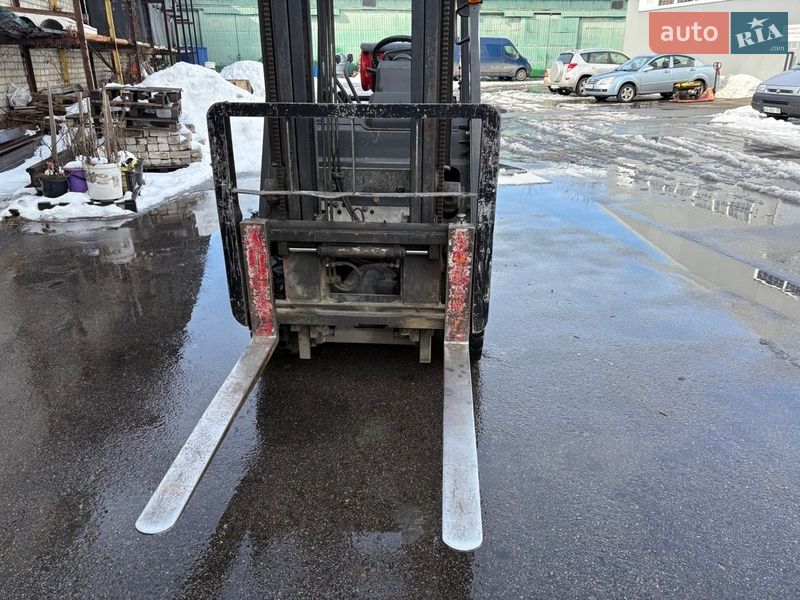 Вилочный погрузчик Nissan FG 2004 в Черкассах