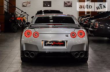 Купе Nissan GT-R 2011 в Одессе