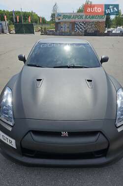 Купе Nissan GT-R 2008 в 