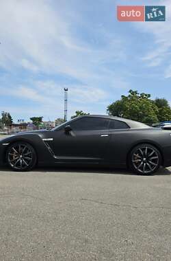 Купе Nissan GT-R 2008 в 