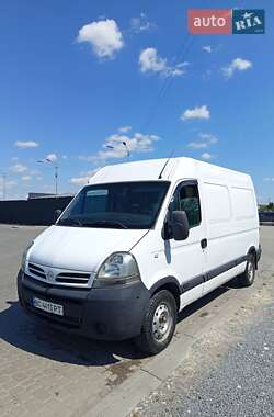 Вантажний фургон Nissan Interstar 2005 в Львові