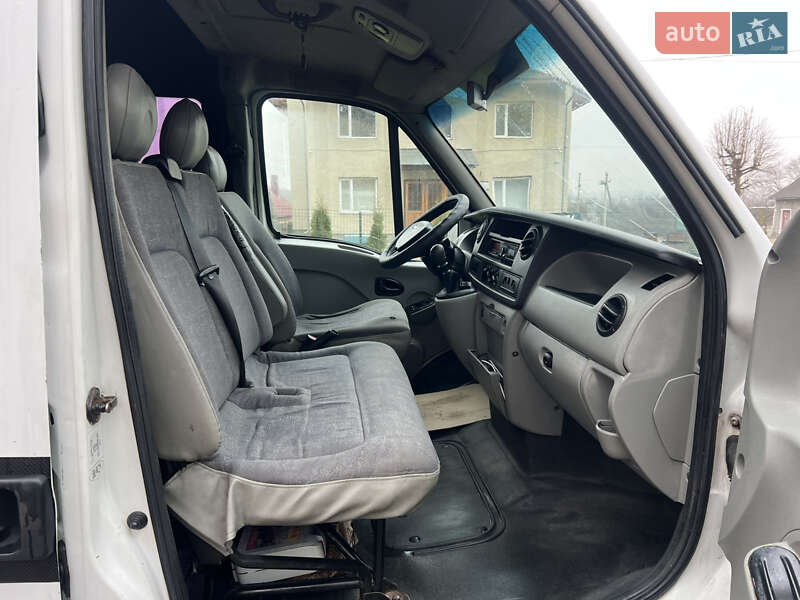 Мікроавтобус Nissan Interstar 2006 в Кременці