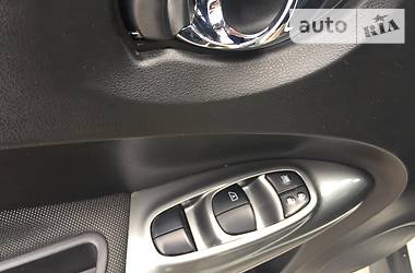  Nissan Juke 2015 в 