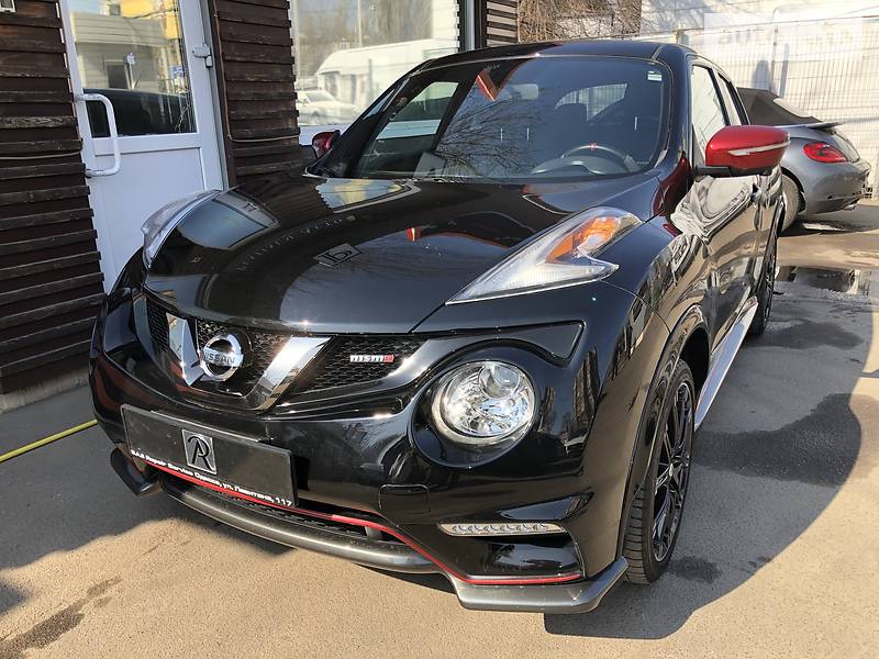 Внедорожник / Кроссовер Nissan Juke 2015 в 