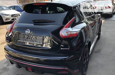 Внедорожник / Кроссовер Nissan Juke 2015 в 