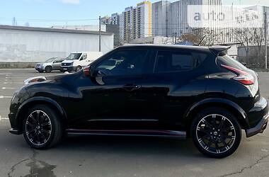 Внедорожник / Кроссовер Nissan Juke 2015 в 