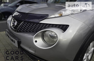 Позашляховик / Кросовер Nissan Juke 2011 в 