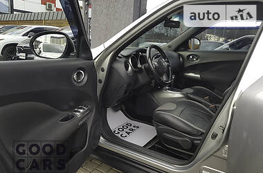 Позашляховик / Кросовер Nissan Juke 2011 в 
