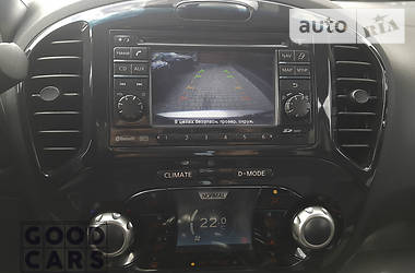 Позашляховик / Кросовер Nissan Juke 2011 в 