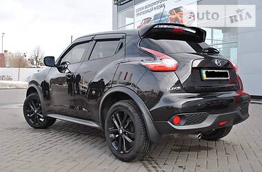 Позашляховик / Кросовер Nissan Juke 2017 в 