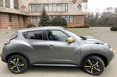 Позашляховик / Кросовер Nissan Juke 2017 в 