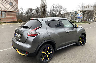Позашляховик / Кросовер Nissan Juke 2017 в 