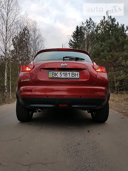 Позашляховик / Кросовер Nissan Juke 2012 в Березному
