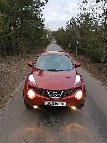 Позашляховик / Кросовер Nissan Juke 2012 в Березному