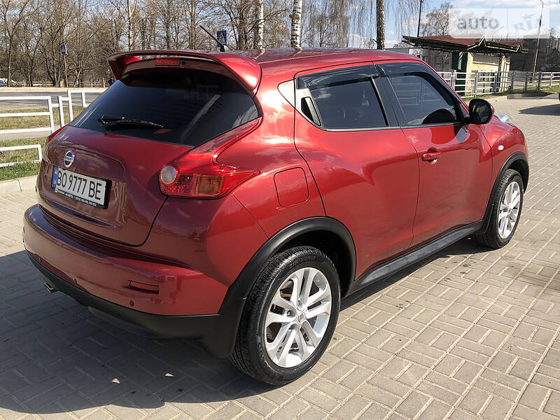 Позашляховик / Кросовер Nissan Juke 2014 в Тернополі