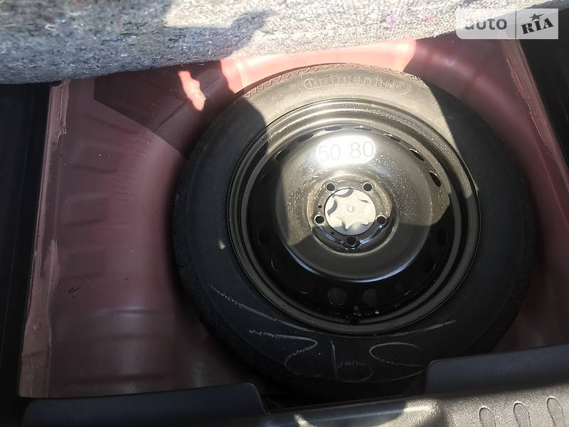 Позашляховик / Кросовер Nissan Juke 2018 в Києві