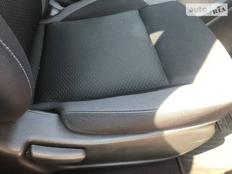 Позашляховик / Кросовер Nissan Juke 2018 в Києві