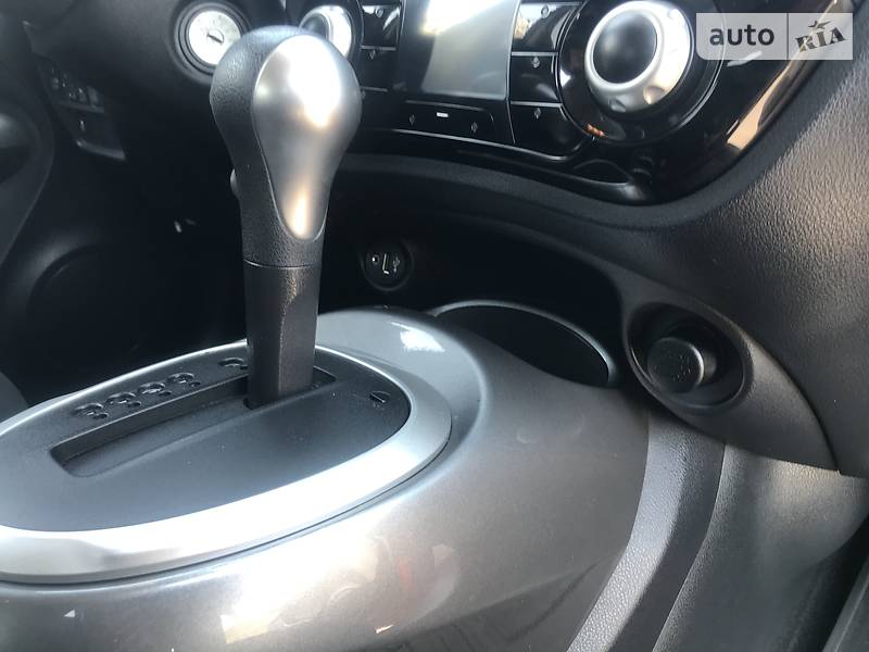 Позашляховик / Кросовер Nissan Juke 2018 в Києві