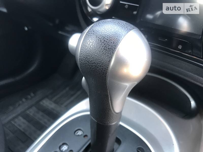 Позашляховик / Кросовер Nissan Juke 2018 в Києві