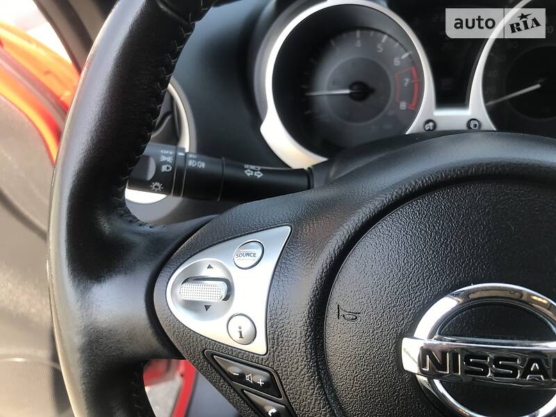 Позашляховик / Кросовер Nissan Juke 2018 в Києві