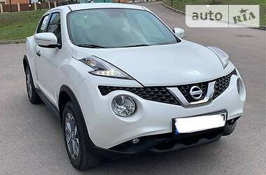 Позашляховик / Кросовер Nissan Juke 2016 в 