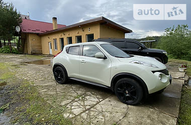 Внедорожник / Кроссовер Nissan Juke 2010 в Львове