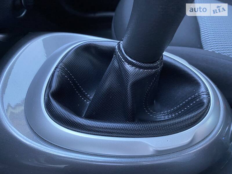 Позашляховик / Кросовер Nissan Juke 2018 в Києві фото 43 Позашляховик / Кросовер Nissan Juke 2018 в Києві