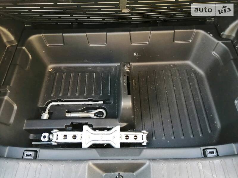 Позашляховик / Кросовер Nissan Juke 2012 в Києві