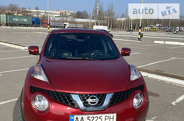 Внедорожник / Кроссовер Nissan Juke 2015 в Киеве