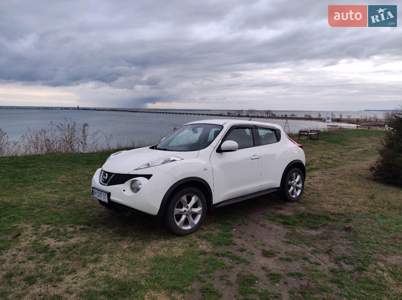 2011 Nissan Juke - мініатюра 2