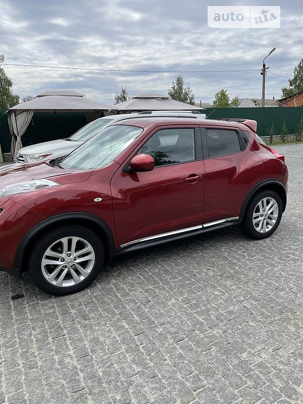 Позашляховик / Кросовер Nissan Juke 2012 в Коростишеві фото 4 Позашляховик / Кросовер Nissan Juke 2012 в Коростишеві