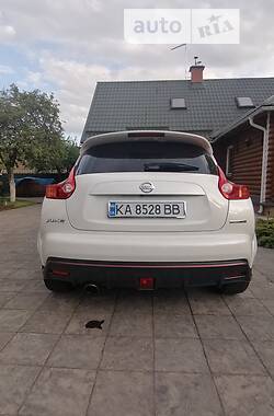 Внедорожник / Кроссовер Nissan Juke 2014 в Киеве