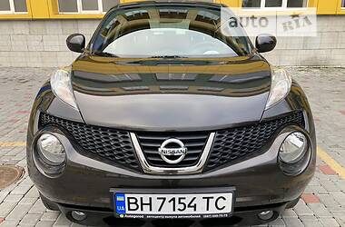 Внедорожник / Кроссовер Nissan Juke 2012 в 