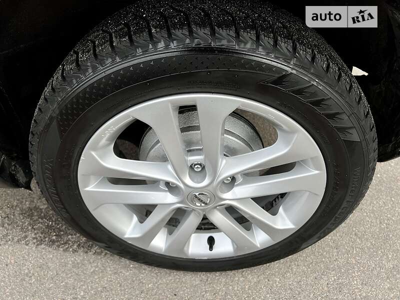 Внедорожник / Кроссовер Nissan Juke 2018 в Днепре фото 7 Внедорожник / Кроссовер Nissan Juke 2018 в Днепре