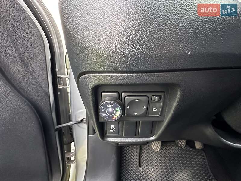 Позашляховик / Кросовер Nissan Juke 2011 в Житомирі