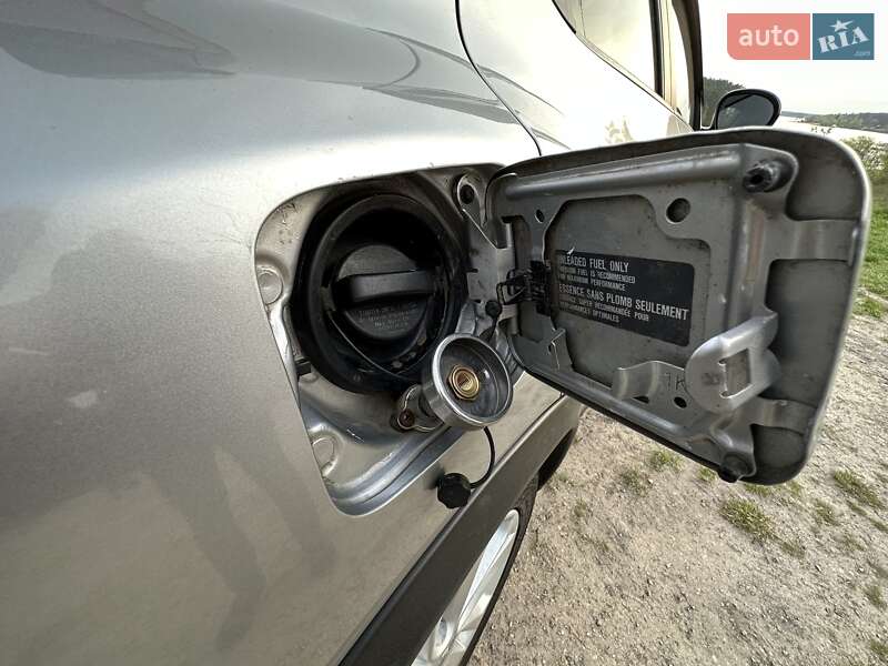 Позашляховик / Кросовер Nissan Juke 2011 в Житомирі