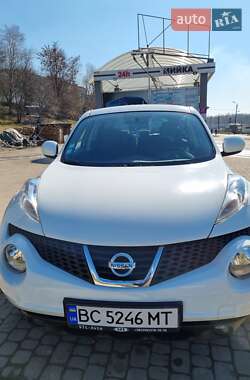 Позашляховик / Кросовер Nissan Juke 2013 в 