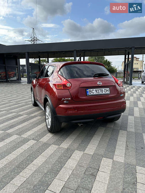 Позашляховик / Кросовер Nissan Juke 2010 в Львові