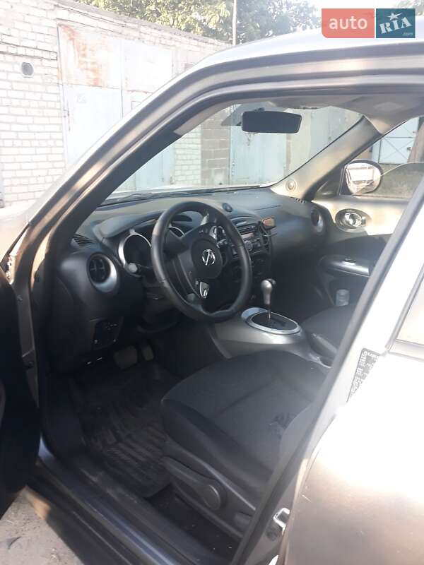 Внедорожник / Кроссовер Nissan Juke 2014 в Лозовой