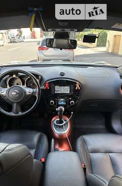 Внедорожник / Кроссовер Nissan Juke 2018 в 