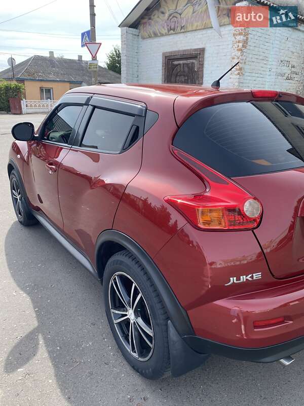 Внедорожник / Кроссовер Nissan Juke 2012 в Гайвороне