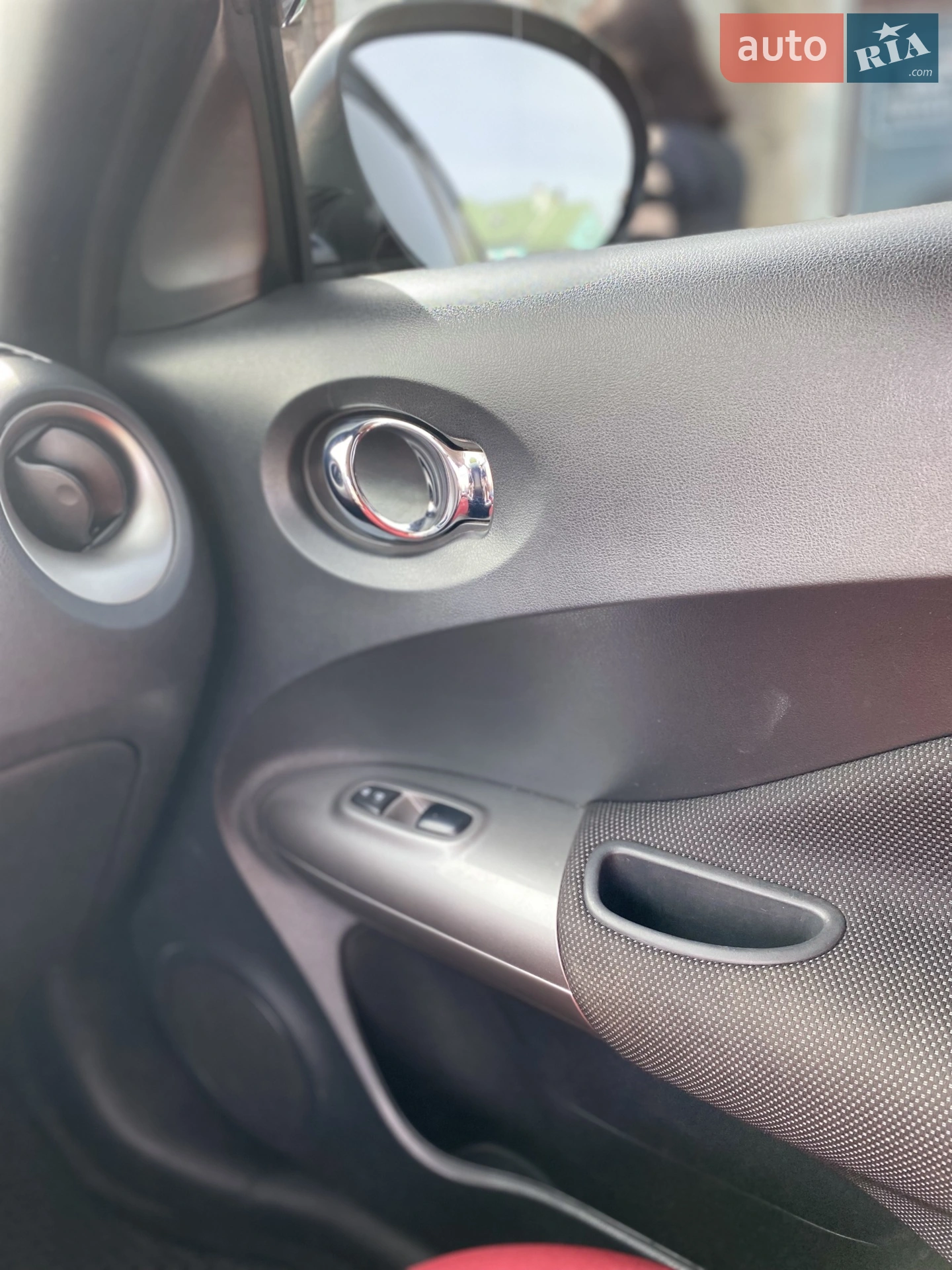 2012 Nissan Juke - мініатюра 18