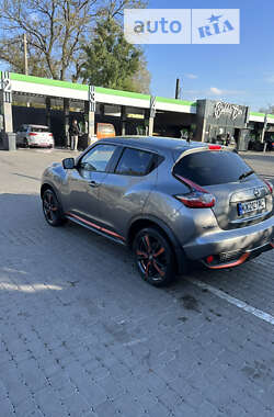 Внедорожник / Кроссовер Nissan Juke 2018 в 
