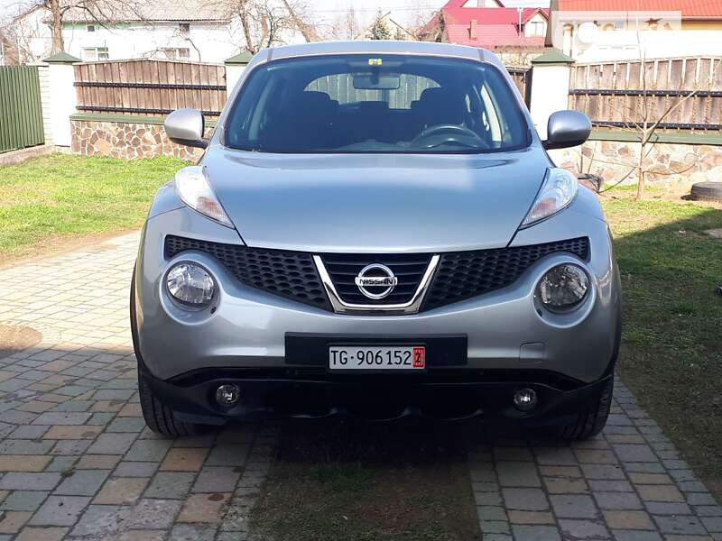 Внедорожник / Кроссовер Nissan Juke 2014 в Яворове