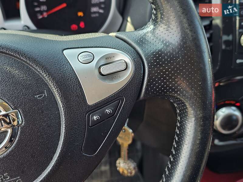 Внедорожник / Кроссовер Nissan Juke 2012 в Тернополе