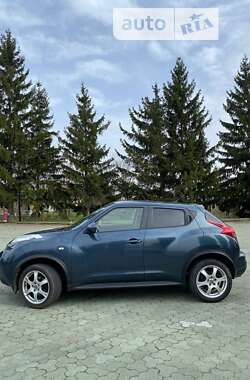 Внедорожник / Кроссовер Nissan Juke 2010 в Буче