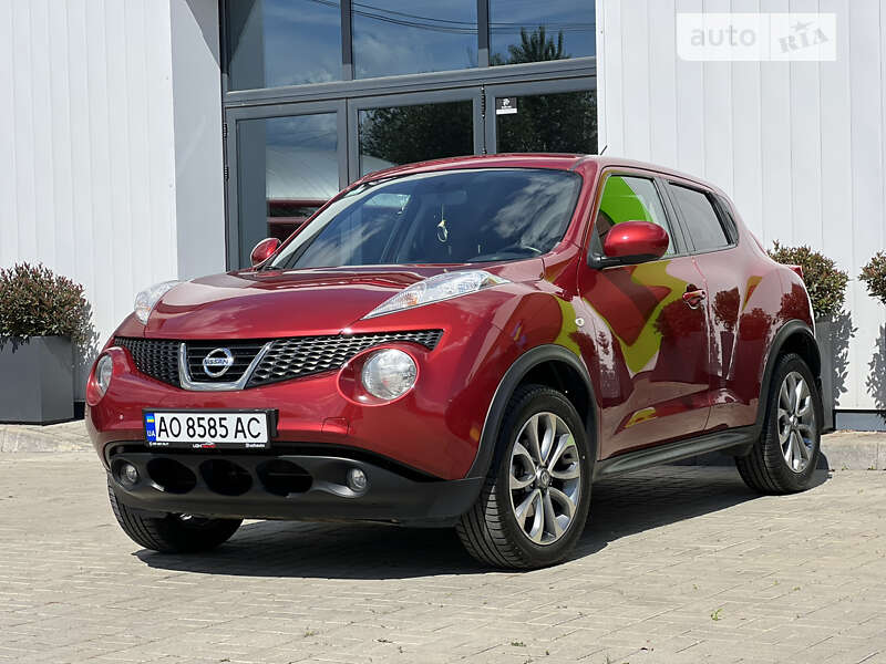 Внедорожник / Кроссовер Nissan Juke 2014 в Ужгороде