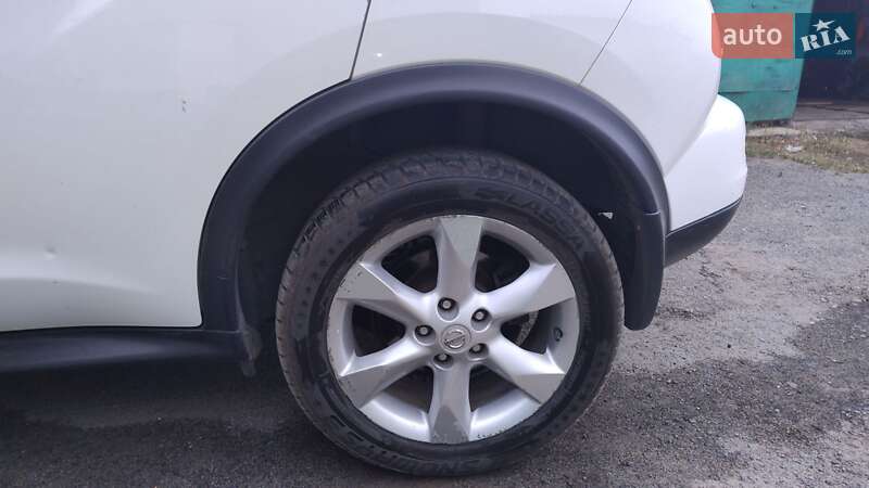 Позашляховик / Кросовер Nissan Juke 2011 в Новомосковську фото 11 Позашляховик / Кросовер Nissan Juke 2011 в Новомосковську