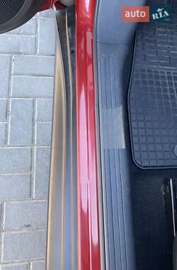 Позашляховик / Кросовер Nissan Juke 2012 в Лозовій