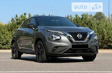 Позашляховик / Кросовер Nissan Juke 2021 в Києві